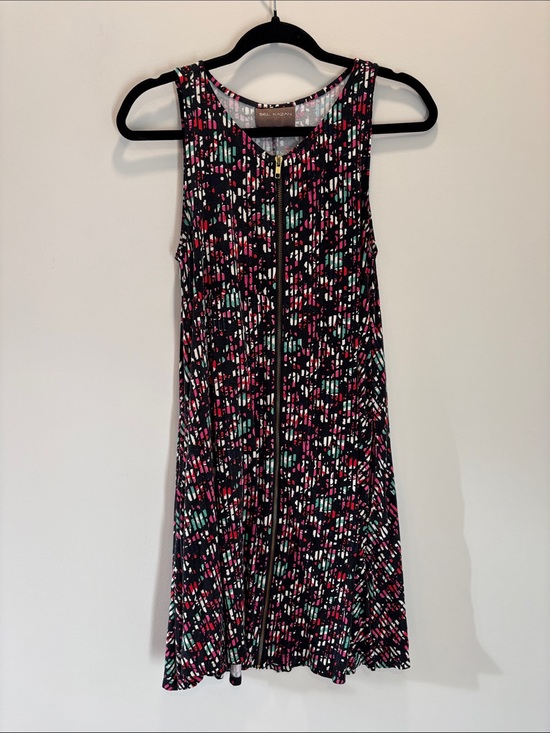 Bel Kazan Dresses & Skirts - Bel Kazan Abstract Print Sleeveless Zip Front Swing Dress Made in Bali M